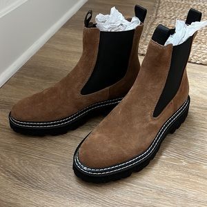 Dolce Vita Moana Bootie in Cognac brown